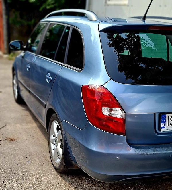 SKODA Fabia 2011 — imagine 5