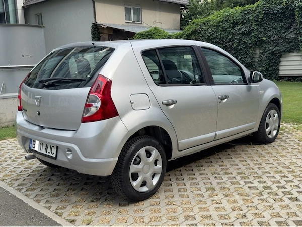 DACIA Sandero 2011 — imagine 5