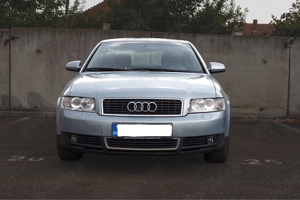 AUDI A4 2001 — imagine 4