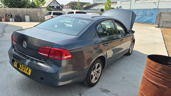 VOLKSWAGEN Passat 2014 — imagine 2
