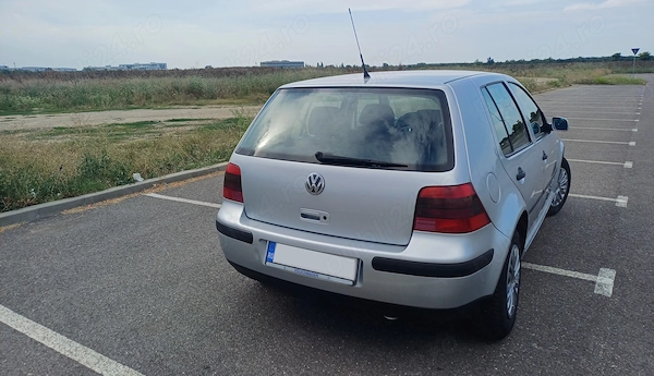 VOLKSWAGEN Golf 2002 — imagine 5