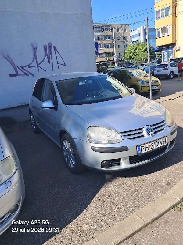 VOLKSWAGEN Golf 2004 — imagine 3