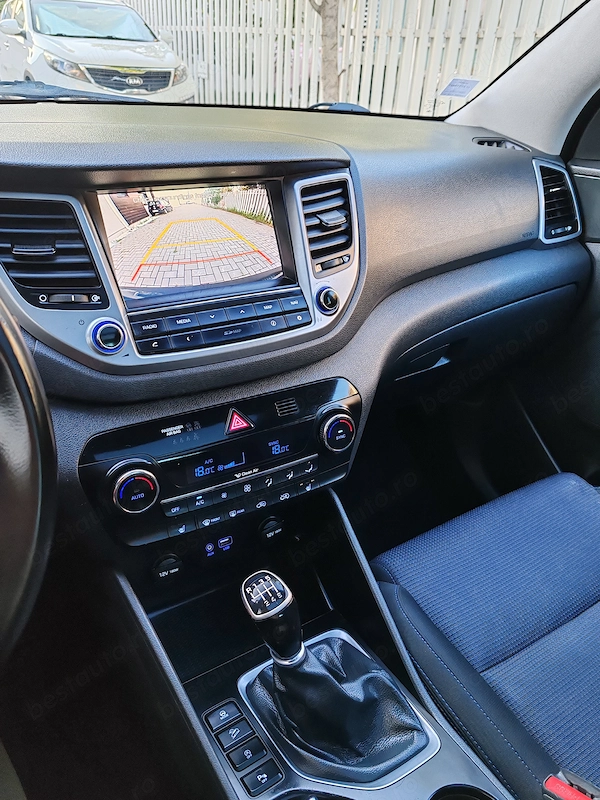 HYUNDAI Tucson 2016 — imagine 9