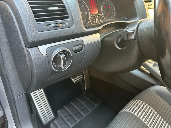 VOLKSWAGEN Golf 2009 — imagine 14
