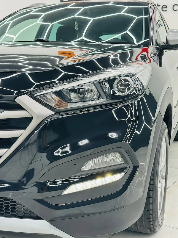 HYUNDAI Tucson 2018 — imagine 10