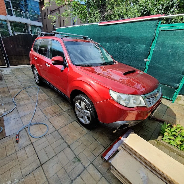 SUBARU Forester 2012 — imagine 2