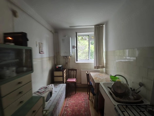 Proprietar Medgidia vând apartament cu 2 camere, semidecomandat, situat pe Strada Spitalului — fotografia 3