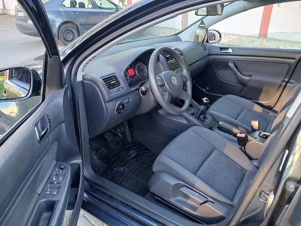 VOLKSWAGEN Golf 2006 — imagine 4