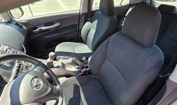 TOYOTA Auris 2008 — imagine 5