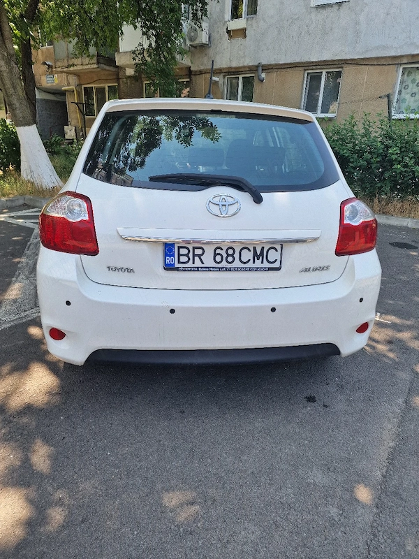 TOYOTA Auris 2010 — imagine 5
