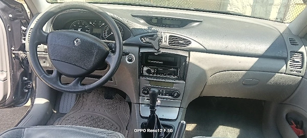 RENAULT Laguna 2001 — imagine 4