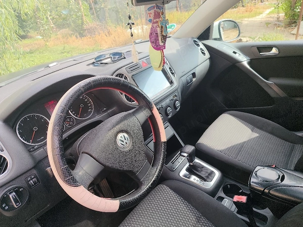 Vând Schimb. Volkswagen Tiguan 4 Motion