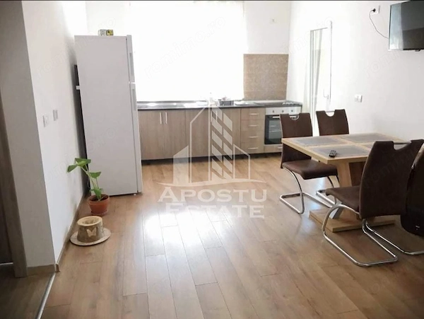 Apartament cu 2 camere de vanzare,Loc de parcare , Dumbravita — fotografia 3