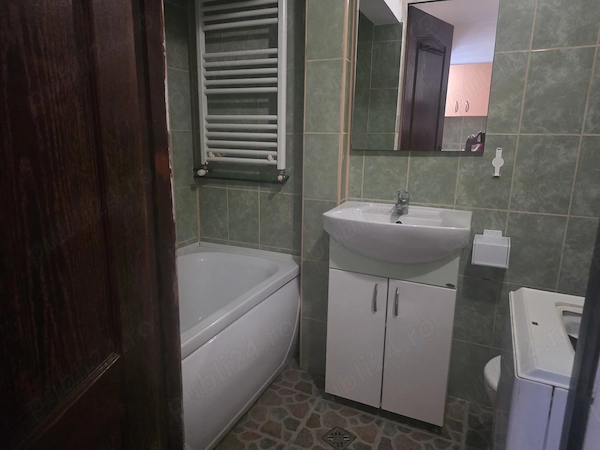 Închiriez garsoniera în zona Buziasului — fotografia 3