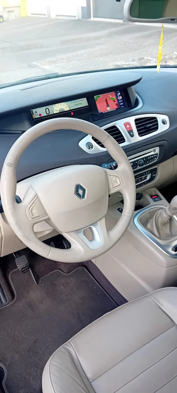 RENAULT Scenic 2010 — imagine 3