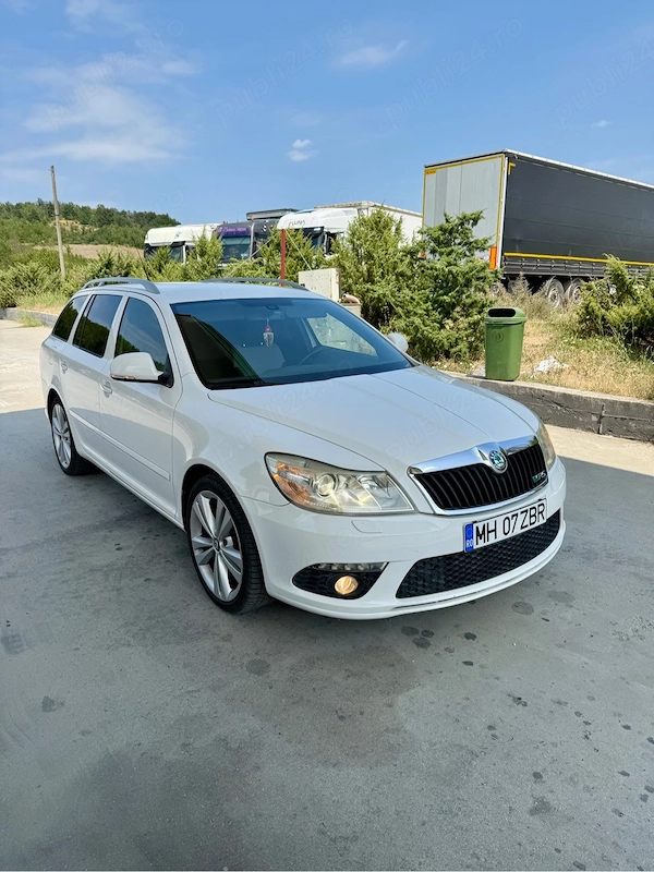 SKODA Octavia 2010 — imagine 3
