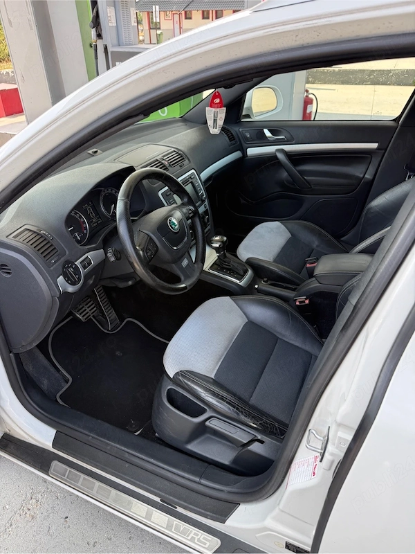 SKODA Octavia 2010 — imagine 7