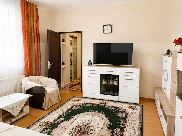 Apartament cu 3 camere, 114 mp total, zona Iosefin — fotografia 1