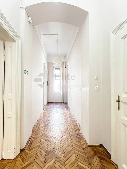 Apartament ultracentral 97 mp Palatul Rimanoczy | Pietonala — fotografia 3