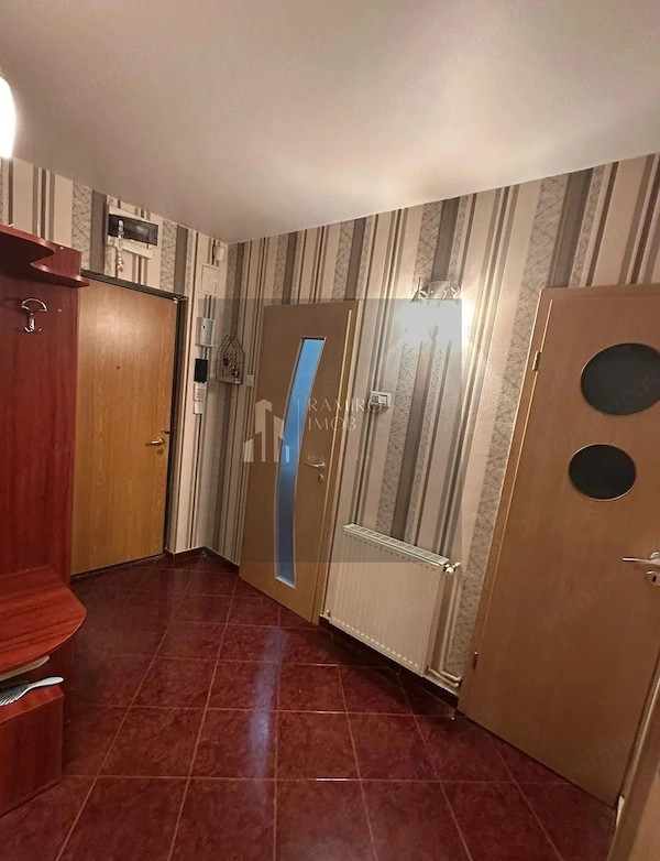 Apartament 4 camere decomandat | Titan | 80 mp | Centrală proprie/ — fotografia 3