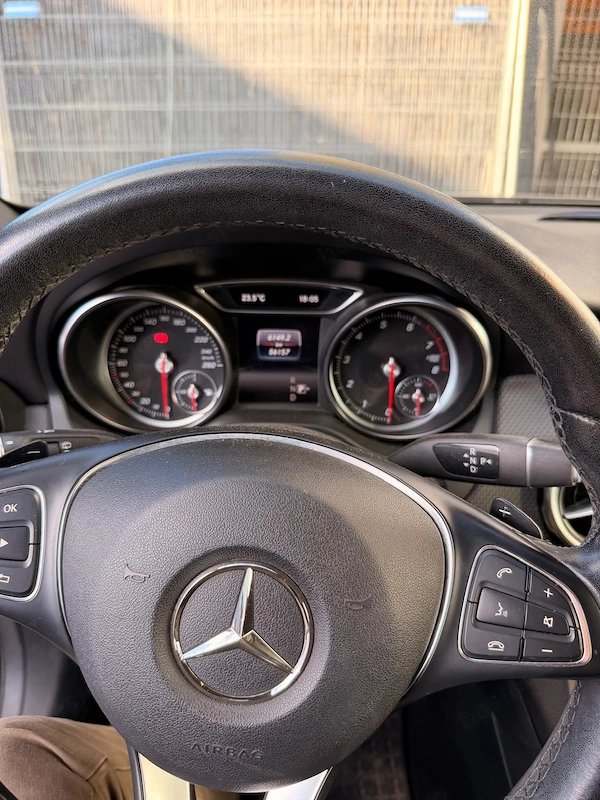 MERCEDES-BENZ GLA 2019 — imagine 7