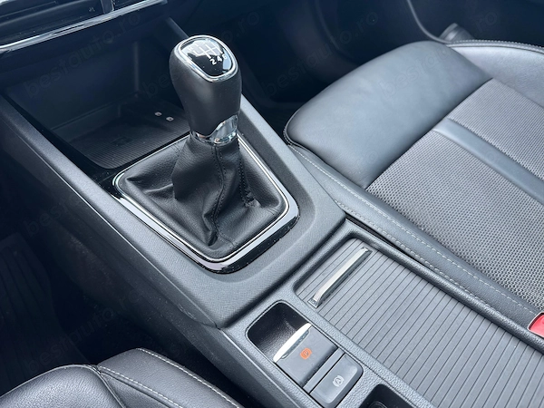 SKODA Octavia 2022 — imagine 10