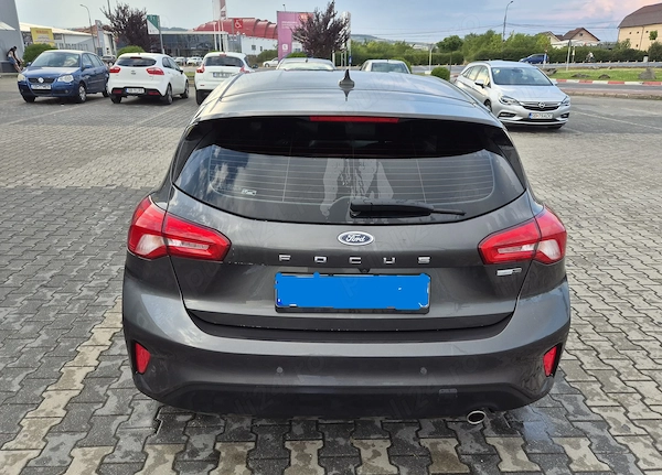 FORD Focus 2021 — imagine 3