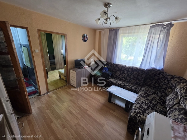 VÂNZARE APARTAMENT- ZONA DECEBAL ETAJ 1 — fotografia 1