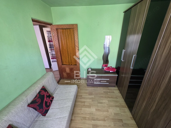 VÂNZARE APARTAMENT- ZONA DECEBAL ETAJ 1 — fotografia 2