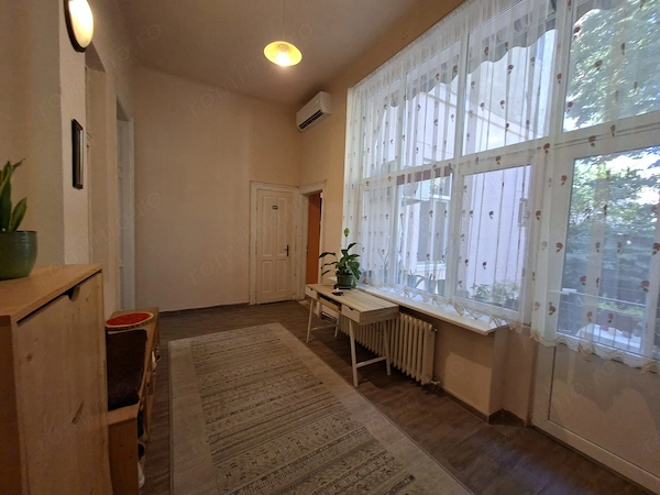 Apartament generos 4 camere la 5 minute de Piața Victoriei — fotografia 3