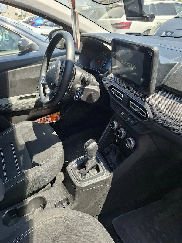 DACIA Logan 2023 — imagine 4