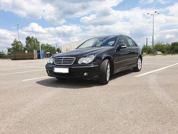 MERCEDES-BENZ C-Class 2005 — imagine 2