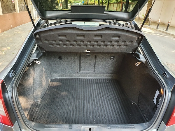 SKODA Octavia 2012 — imagine 8