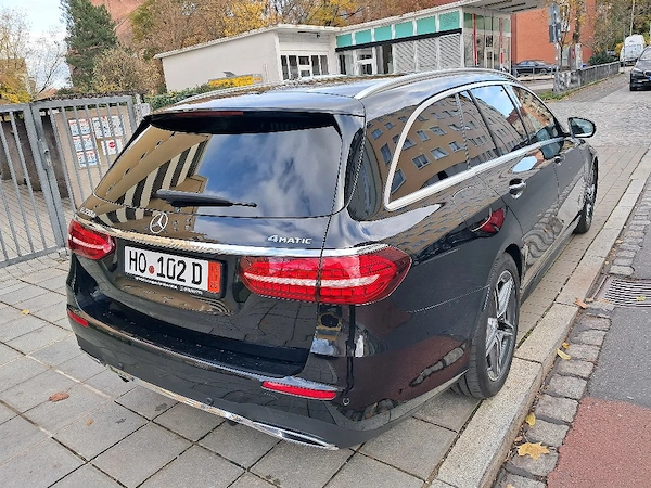 MERCEDES-BENZ E-Class 2022 — imagine 5