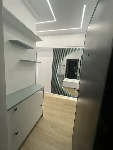 Apartament 2 camere de închiriat Brown Residence, Sector 4 Loc de parcare si boxa incluse — fotografia 3