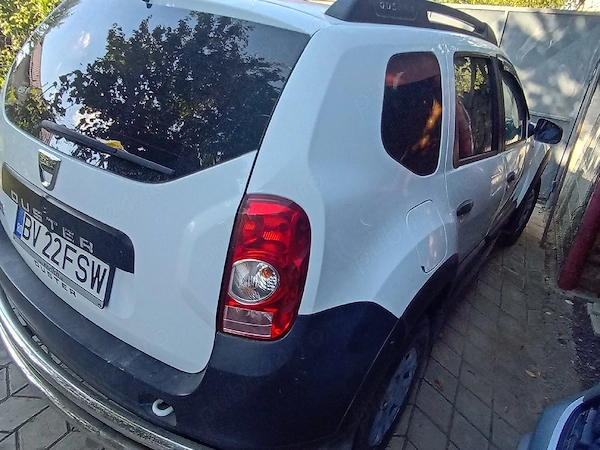 DACIA Duster 2012 — imagine 3