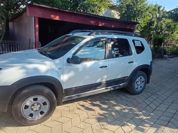DACIA Duster 2012 — imagine 4