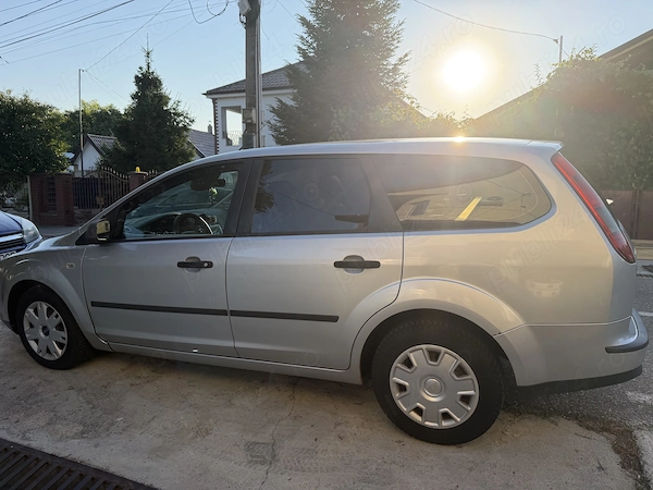 FORD Focus 2005 — imagine 4