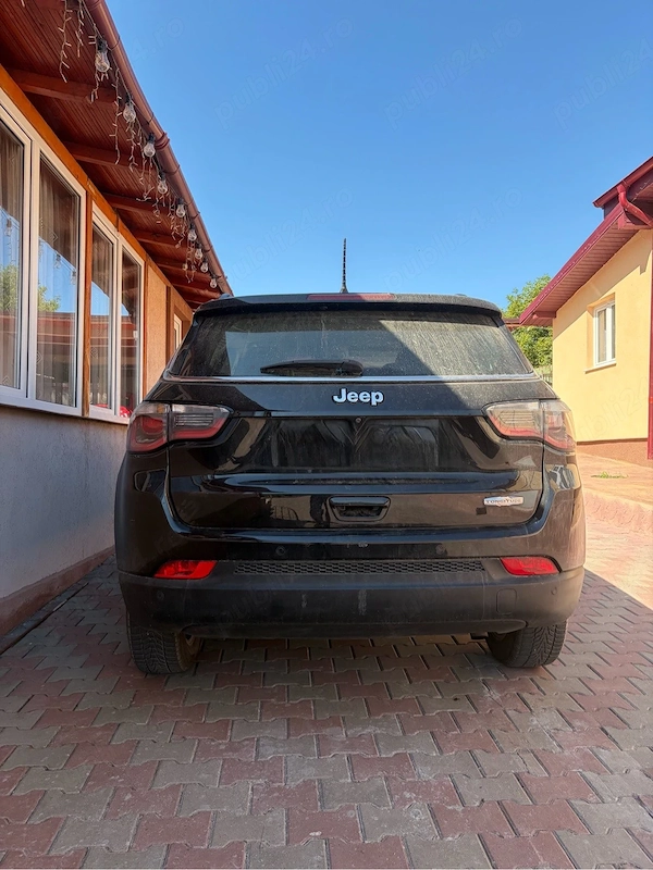 JEEP Compass 2018 — imagine 2