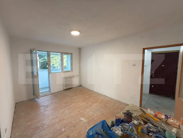 Apartament 4 camere, 62 mp, zona Malu Rosu — fotografia 1