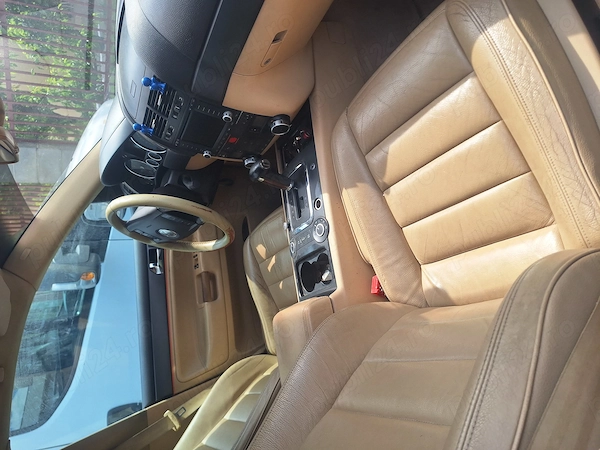 VOLKSWAGEN Touareg 2005 — imagine 5