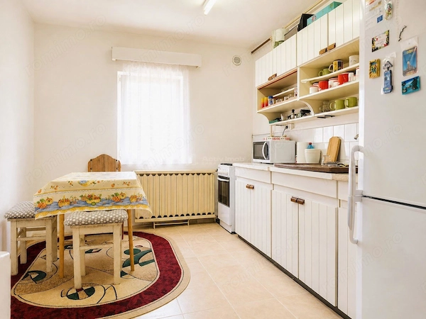 Apartament 3 Camere 2 bai etaj 4 Baia Mare Central — fotografia 1