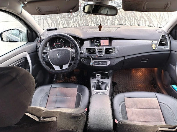 RENAULT Laguna 2013 — imagine 2