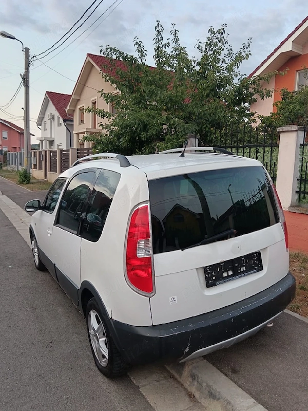 SKODA Roomster 2010 — imagine 4
