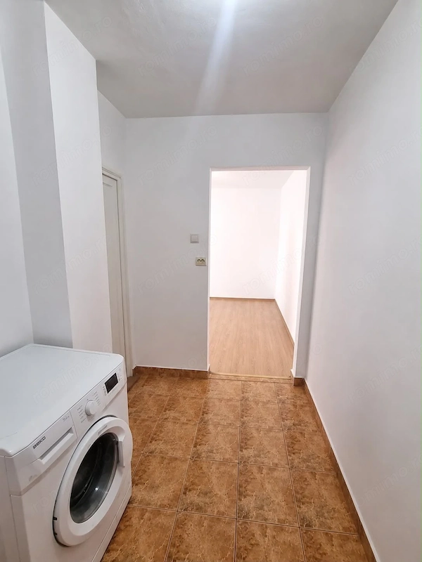2 camere, 40 mp, etaj 4, Piata Doina — fotografia 3