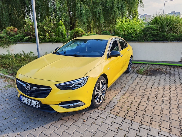 Vând Opel insignia B 1.5benzina