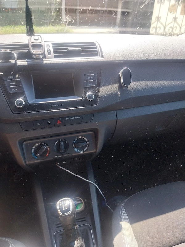 SKODA Fabia 2015 — imagine 9