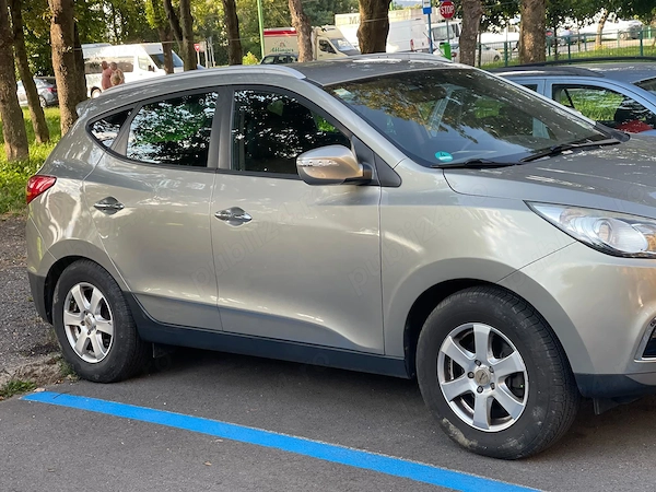 HYUNDAI ix35 2011 — imagine 2