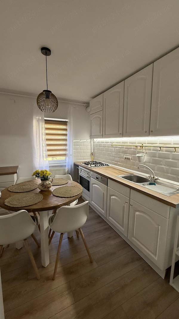 Proprietar închiriez Apartament 2 camere Nord Timișoara | Renovat, complet mobilat ș — fotografia 2