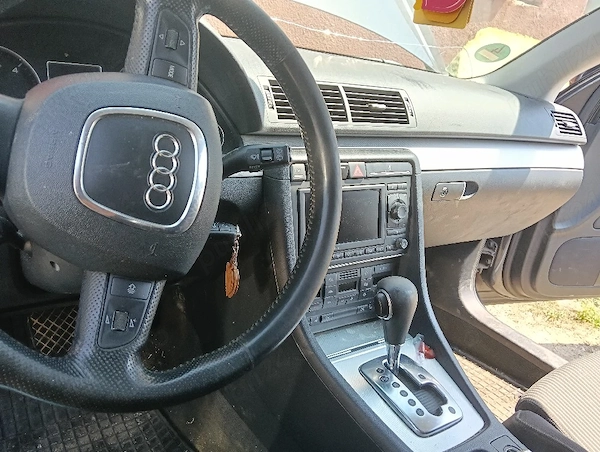 AUDI A4 2007 — imagine 2